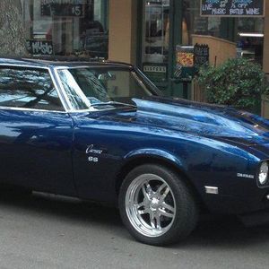 Meet your Posher, Joy